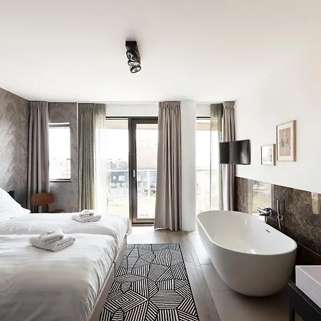 Droomsuites 8 Personen By Droomvilla דירה אגמונד אן זי